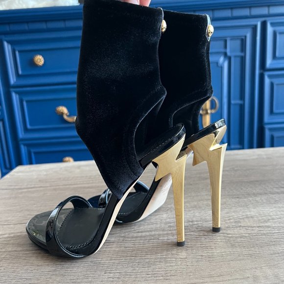 Brand New Never Worn Giuseppe Zanotti Lightning Bolt Heels - Picture 2 of 9